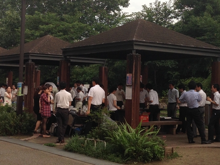 大盛況です！社内BBQ大会④三和建設のコンクリート住宅＿blog 鉄筋コンクリートの家　宝塚